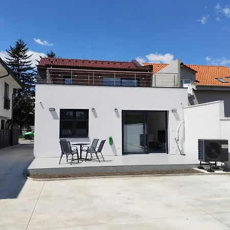 Nelly Appartement Senec